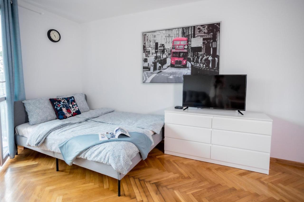 Superapart Plac Dabrowskiego 12 Varsovia Exterior foto